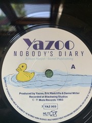 YAZOO NOBODY’S DIARY 2 Track 7″ Single including Picture Sleeve MUTE YAZ 003 Ex