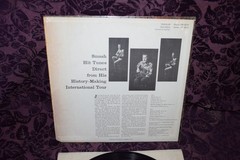Chet Atkins Travelin’ RCA Victor Record LSP-2678 Sleeve in Shrink EX/EX