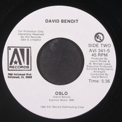 DAVID BENOIT & ARNOLD MCCULLER: take a look inside my heart AVI 7″ Single 45 RPM
