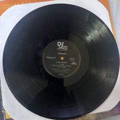 Rihanna – A Girl Like Me Vinyl LP 2006