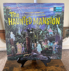 Walt Disney Studio Disneyland Haunted Mansion 1969 Stereo LP STER-3947 Book