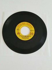 FROSTY THE SNOWMAN/ JOY TO THE WORLD + PETER PAN RECORDS V.G. TESTED 45 RECORD