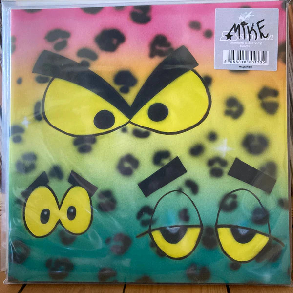 Mike (408) – Showbiz