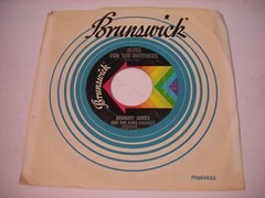 w SLEEVE Johnny Jones Soul Poppin’ / Blues for the Brothers 1968 45rpm