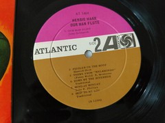 HERBIE MANN LP OUR MANN FLUTE 1966 ATLANTIC AT 1464 MONO PINK / BROWN LABELS