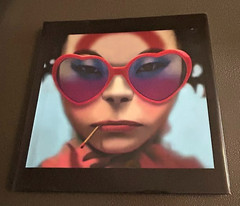 RARE GORILLAZ ART BOOK & VINYLS – HUMANZ DELUXE EDITION – HEWLETT / ALBARN