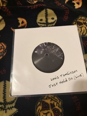Louis Tomlinson Just Hold On Live 7″ Vinyl Limited Edition