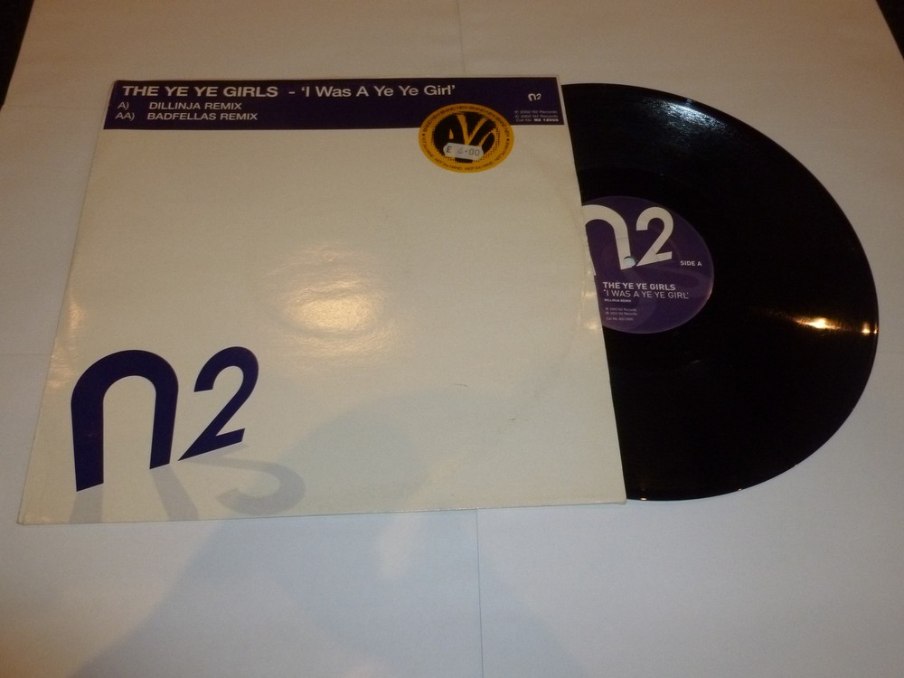 THE YE YE GIRLS – I Was A Ye Ye Girl – 2002 UK 2-track 12″ Vinyl Single
