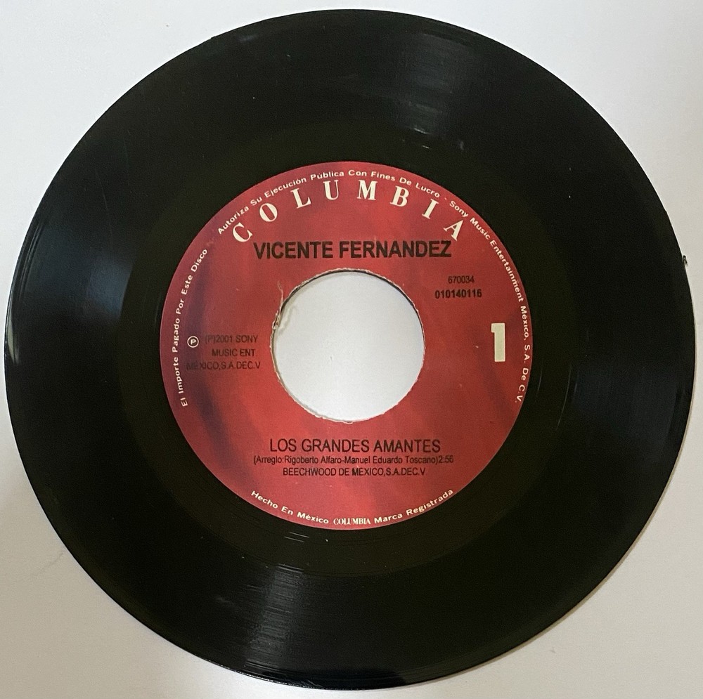 Vicente Fernandez “ Los Grandes Amantes / Escuche Las Golondrinas “ 45 Vinyl 7”
