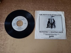 hand signed 1980s excellent 45 & vg+ sleeve Tom Petty The Waiting SEE NOTES! 45