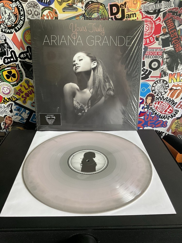 ARIANA GRANDE Yours Truly VG++ PINK/GRAY SWIRL VINYL W/HYPE STICKER