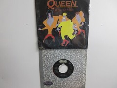 💥 ‘QUEEN’ HIT 45 + PICTURE SLEEVE [ A KIND OF MAGIC] 1986 ! 💥