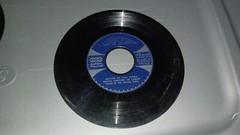 Golden Records Happy Birthday Songs by Paul Parnes : Vintage 45rpm Record