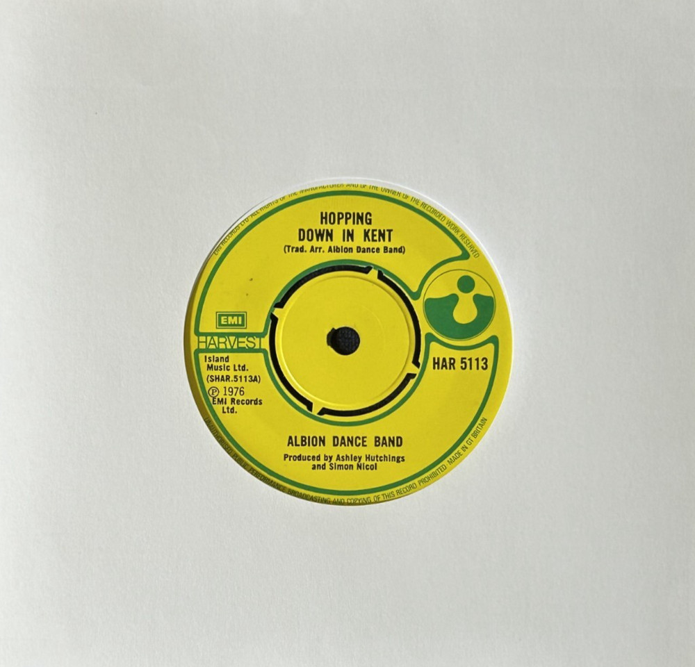 ALBION DANCE BAND ‘HOPPING DOWN IN KENT’ 7” SINGLE HARVEST RECORDS HAR5113 1976