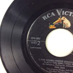 Hank Snow 45 rpm Vinyl Record I’m Moving On RCA Victor