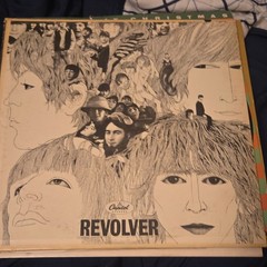 The Beatles Revolver 12″ Black Vinyl LP Record – Capitol Records Rock