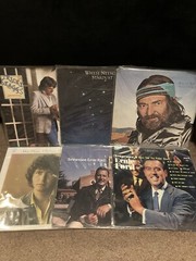 Vinyl Record LOT of 6 Mac Davis, Ricky Scaggs, Tenn Ernie Ford & Willie Nelson