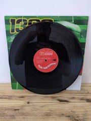 1300 Drums Ooh! Aah! Cantona 12″ Vinyl Record 1996 Dynamo DYNT5