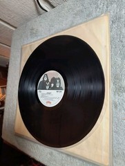 KISS – Dynasty. Original No Bar Code, NBLP 7152 Casablanca. Tested VG+