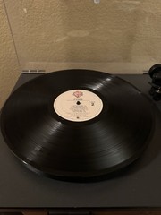 1982 The Who “It’s Hard” LP – Warner Bros. (23731-1) – TESTED – EXCELLENT – EX