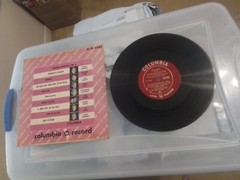 33 1/3 rpm EP ~ “Popular Favorites, Vol. 8” Original Artists – Columbia. T
