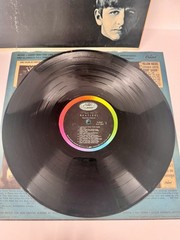 Original 1964 U.S. pressing of Meet The Beatles! on Capitol Records T-2047 Mono