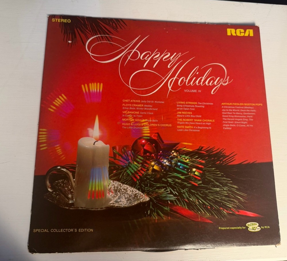 Vintage RCA Victor Happy Holidays Volume IV Stereo 12″ Vinyl LP 1968 PRS-267