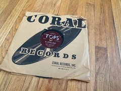 Lot of 81 vintage 1920’s/1930’s 78 rpm phonograph records, various artists