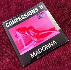 MADONNA CONFESSIONS RECORD TIKTOK PROMO BABY BLUE VINYL IN HAND LP SOLD OUT MINT