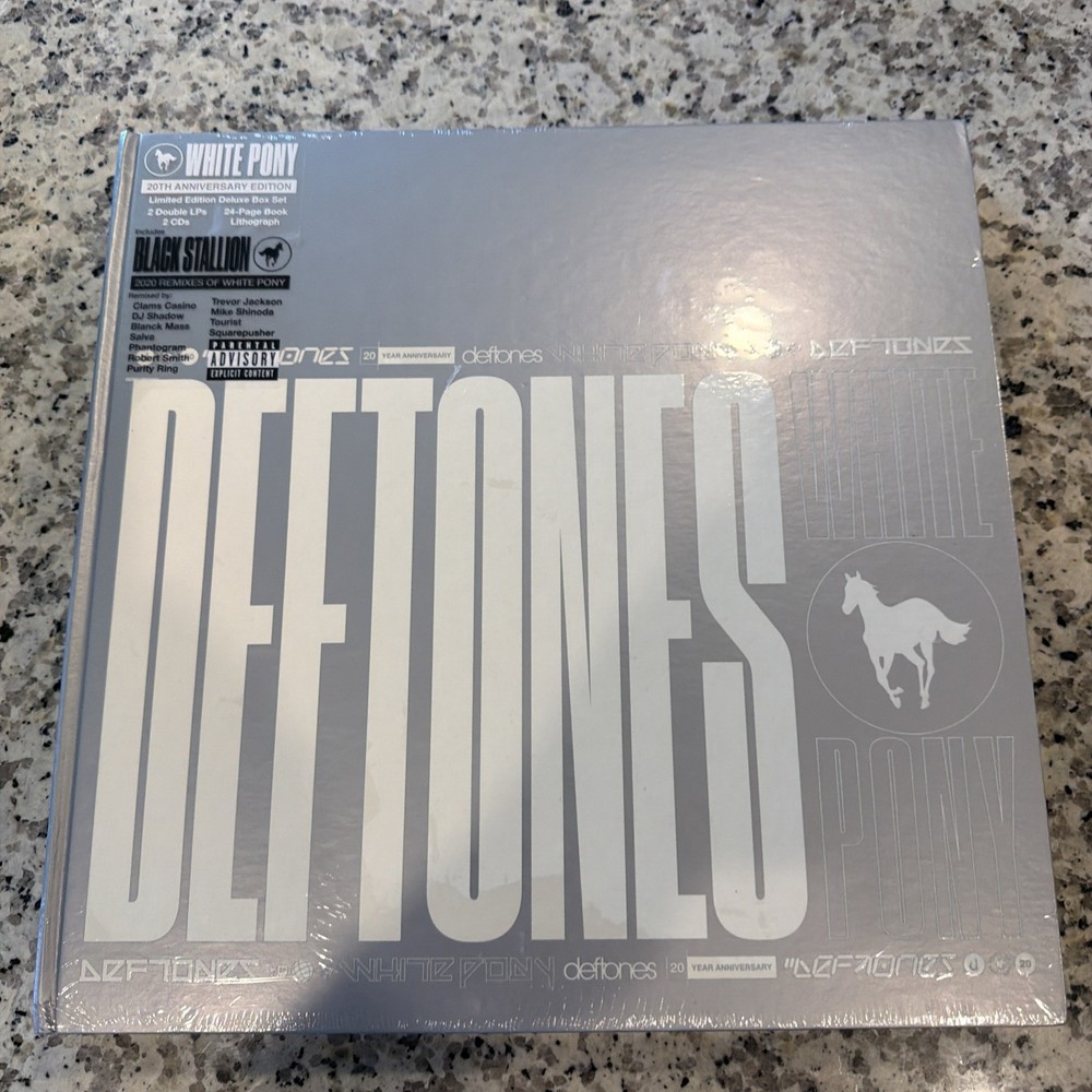 DEFTONES White Pony DELUXE Edition 4 LP’s + 2 CD’s VINYL NEW SEALED 20th Ann.