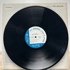 ERIC DOLPHY “OUT TO LUNCH” BLUE NOTE BST84163 Liberty 1966 LP Bobby Japanese