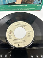 DEVO Snowball / Freedom Of Choice – 1980 WARNER BROS. 7” 45 NEW WAVE SYNTH POP