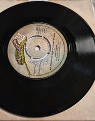 Carly Simon You’re So Vain 7 Inch Vinyl Single Good Condition