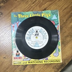 Magic Media The Three Little Pigs 7″ 33 RPM Vinyl Story w/ Book MR-19 1978