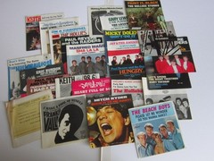 1960s ROCK Lot Of 25 PICTURE SLEEVES 45 RPM No Records STONES Beach Boys