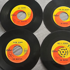 BEATLES Lot Of 7- 7″ 45 RPM Vinyl Singles Lot