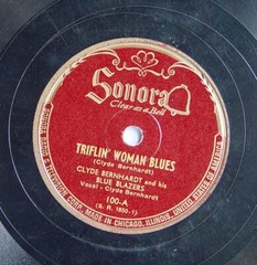 78 RPM 10″ Sonora 100 Clyde Bernhardt Blue Blazers Triflin Woman Blues Sweet Jam