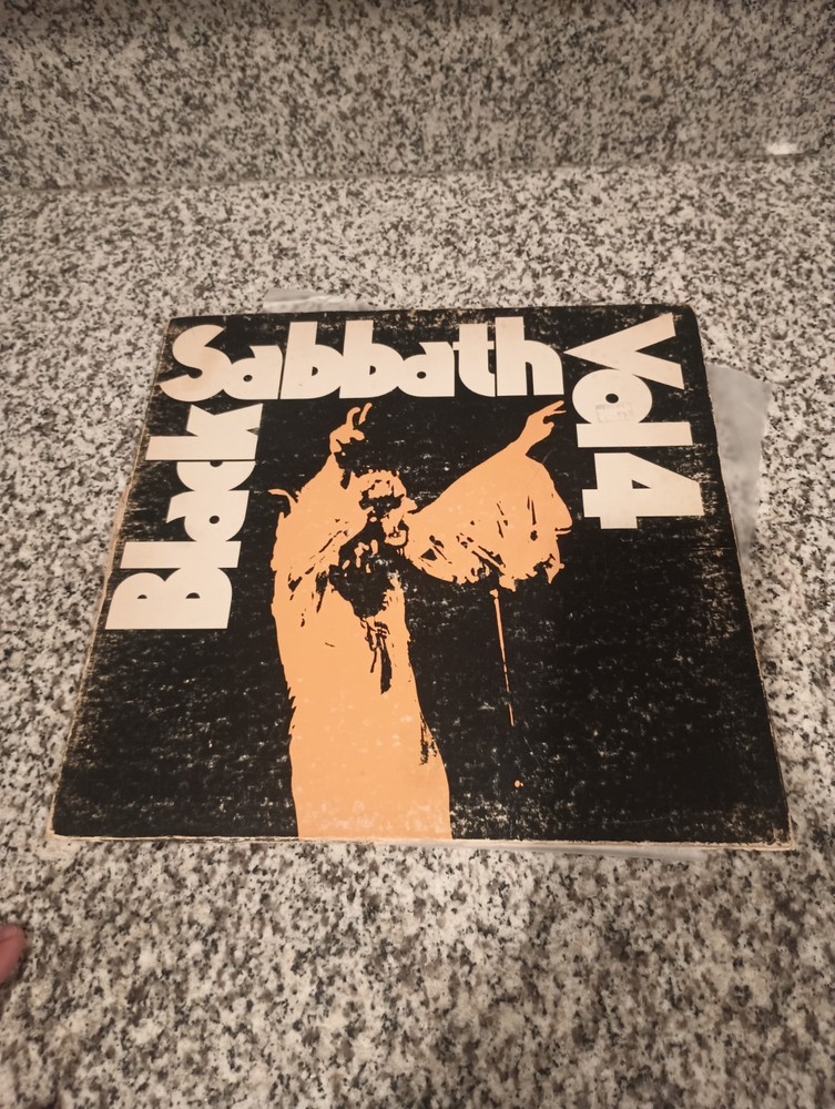 Black Sabbath/ Black Sabbath Vol 4 Warner Bros. Records R1 2602 LP Vinyl Album