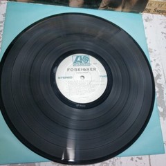 FOREIGNER 1978 LP “DOUBLE VISION” ON CLASSIC ROCK POP VINTAGE VINYL! HOT BLOODED