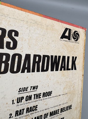 THE DRIFTERS UNDER THE BOARDWALK VINYL LP ALBUM