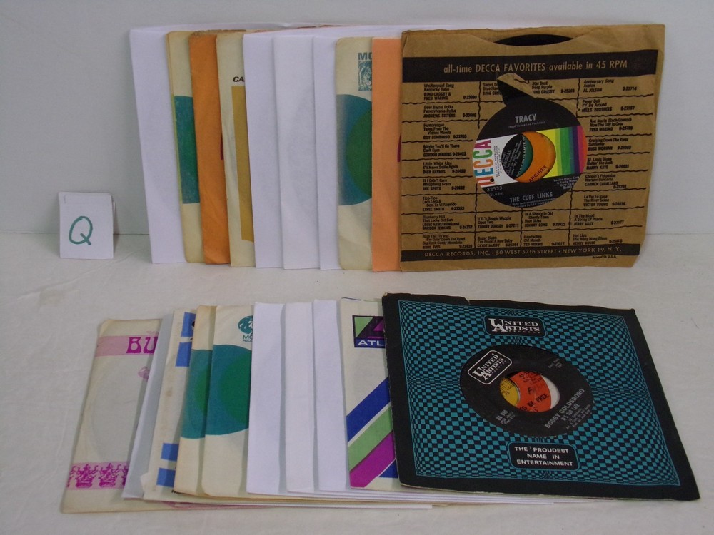 1960’s ” Top 40 ” Rock Lot Of 20 – 45 RPM Records