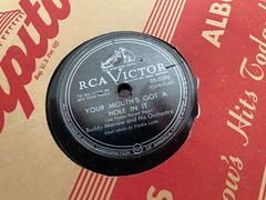 Lot of 81 vintage 1920’s/1930’s 78 rpm phonograph records, various artists