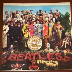 The Beatles Sgt. Pepper’s Lonely Hearts Club Band Apple 12″ LP 33RPM SMAS-2653