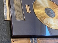 1996 /9500 JOHN LENNON IMAGINE GOLD Vinyl LP APPLE RECORDS 1971 GOLD ALBUM FRAME