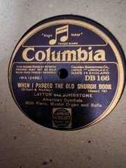 Layton and Johnstone x 10 78rpm bundle. VG+