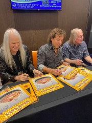 Signed Head East Flat As A Pancake Vinyl LP Hard/Classic Rock & Guitar Pick