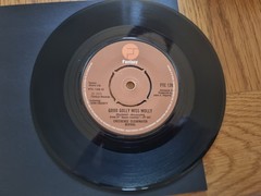 Creedence Clearwater Revival – I Heard It Through The Grapevine 1976 Fantasy 7″