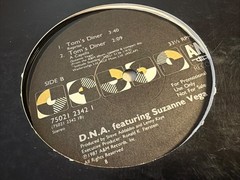 D.N.A. Featuring Suzanne Vega – Tom’s Diner – 12” Single Vinyl Record 1990