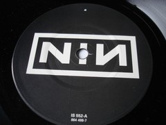 NINE INCH NAILS BROKEN ORIGINAL 1992 UK 1st PRESS 12” VINYL MINI LP &7″ ILPM8004