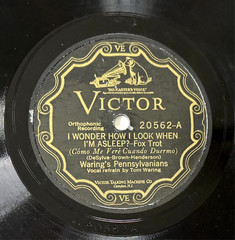 1920s Pre War Jazz Fred Waring I’ve Never Seen A Straight Banana 78 RPM Record